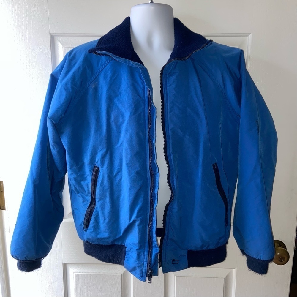 WOOL rich, unisex ski jacket with the thickest fleece possible. Water repellent.